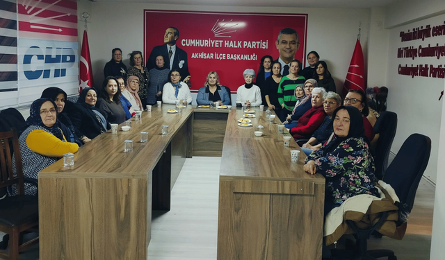 CHP Akhisar Kadın Kolları, Medar Mahallesi Kadınlarıyla Kahvaltıda Buluştu