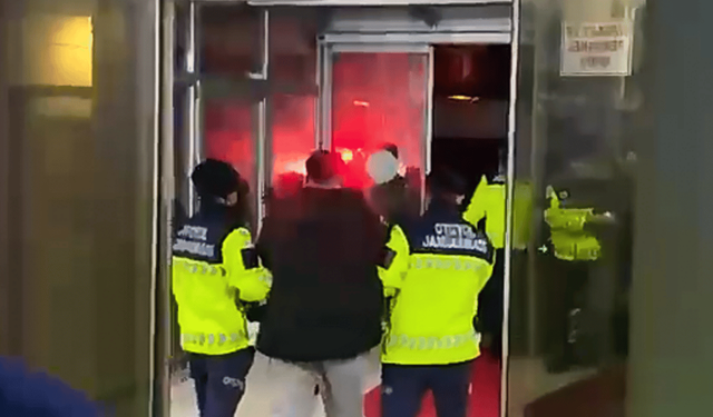 Akhisar Gişelerinde Uyuşturucu Operasyonu: On Binlerce Hap Ele Geçirildi