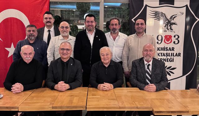 Akhisar’dan Dünyaya Beşiktaş Selamı: “Beşiktaşlılık Bir Takım Tutmak Değil, Bir Duruştur”