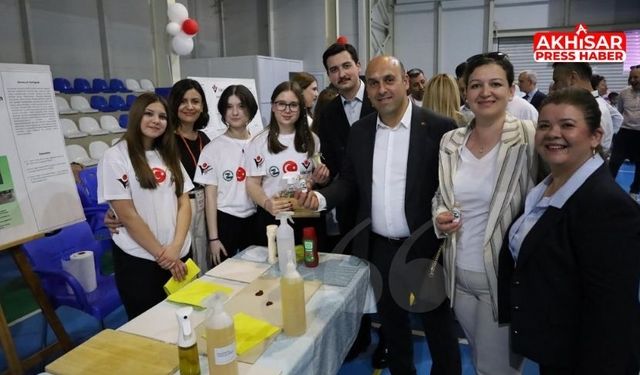 Kaymakam Mustafa Can, TÜBİTAK 4006 Bilim Fuarı’na Katıldı