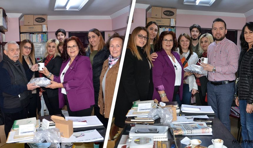 CHP Kadın Kolları Gazeteciler Günümüzü kutladı