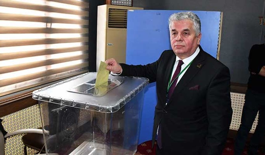 Akhisar Ziraat Odası Başkanlığına Ahmet Akbuğa, 4.kez seçildi