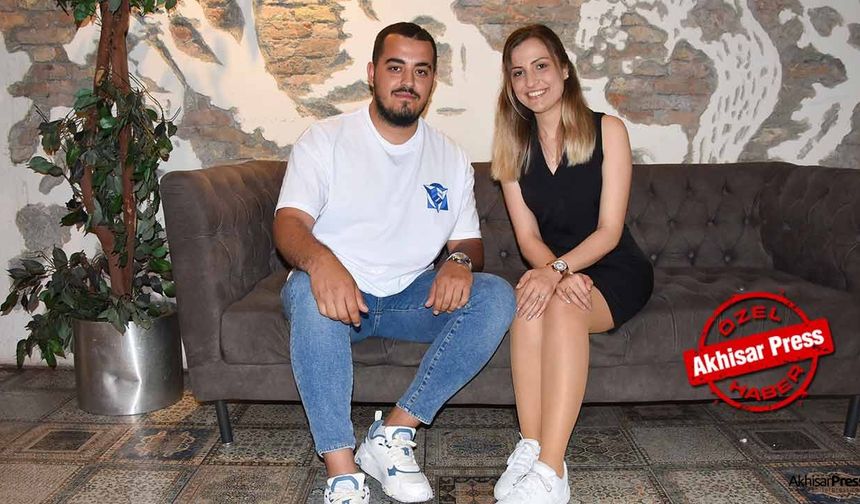 Akhisarlı iki genç girişimci, Dikili’de turizmin lideri olma yolunda!