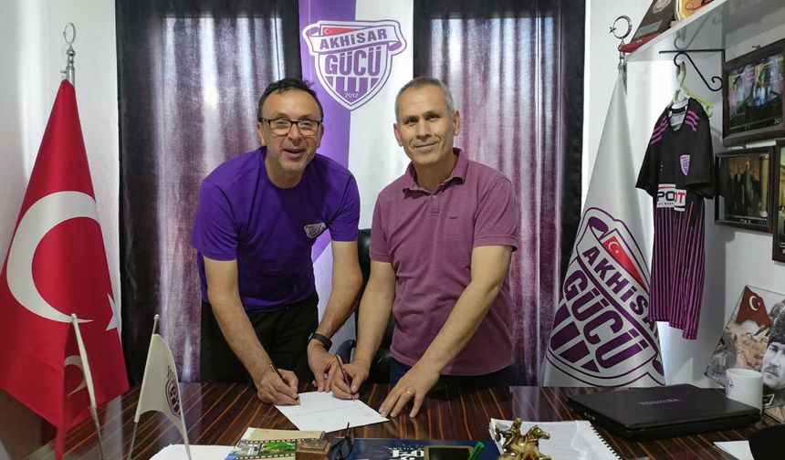 Akhisargücü SK Voleybol branşı, Milli Antrenör Aydın Bilgiç'e teslim