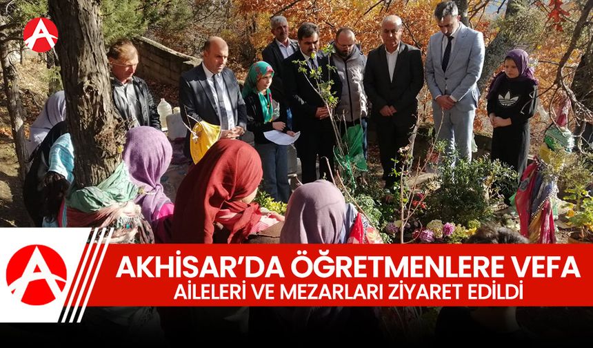 Akhisar'da Öğretmenler Günü Öncesinde Vefa Dolu Anlar