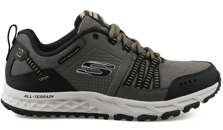 Kışlık Bot Seçiminin Püf Noktaları: Su Geçirmezlik ve Zemin Tutuşu Performansı