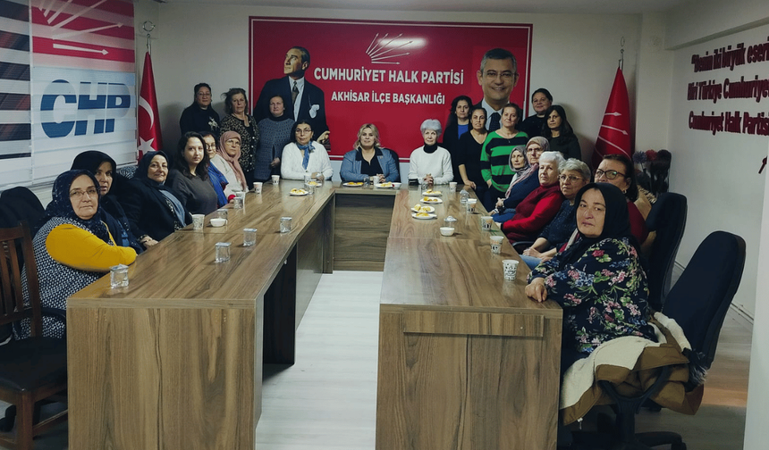 CHP Akhisar Kadın Kolları, Medar Mahallesi Kadınlarıyla Kahvaltıda Buluştu