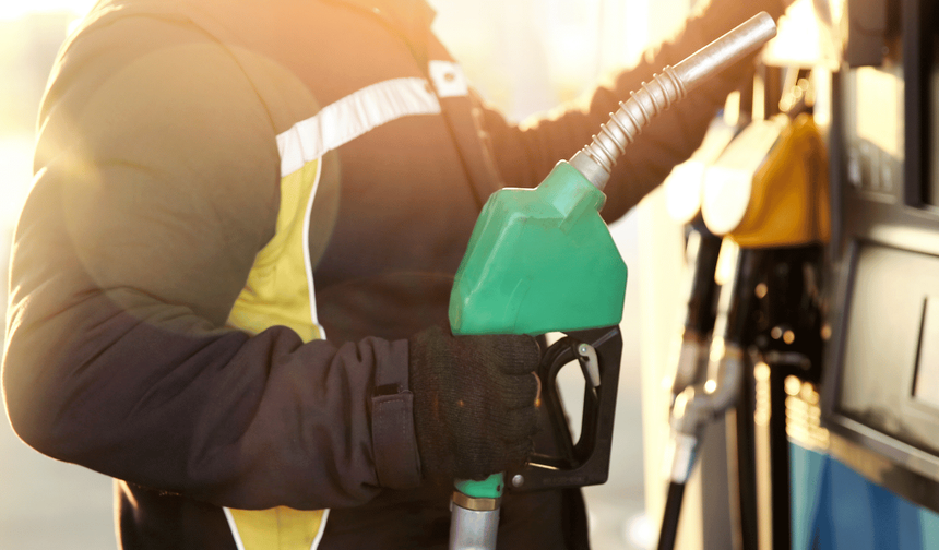 Akaryakıta Dev Zam Kapıda: Motorinde Büyük Artış Bekleniyor