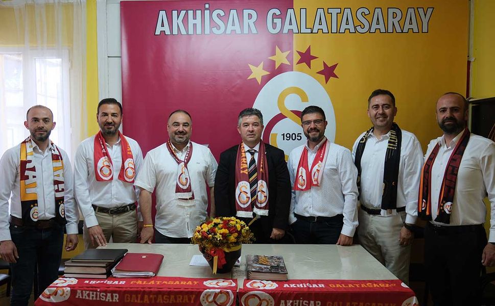 Akhisar Galatasaray Taraftarlar Derneği yeni başkanı Bülent D. Oral oldu