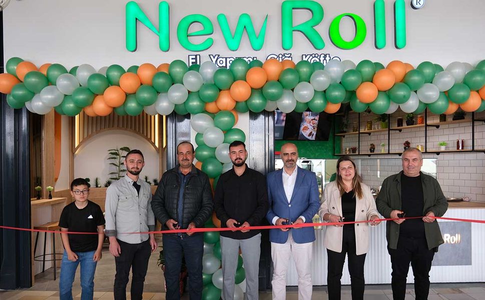 New Roll Çiğ Köfte'nin ikinci şubesi Novada AVM'de açıldı!