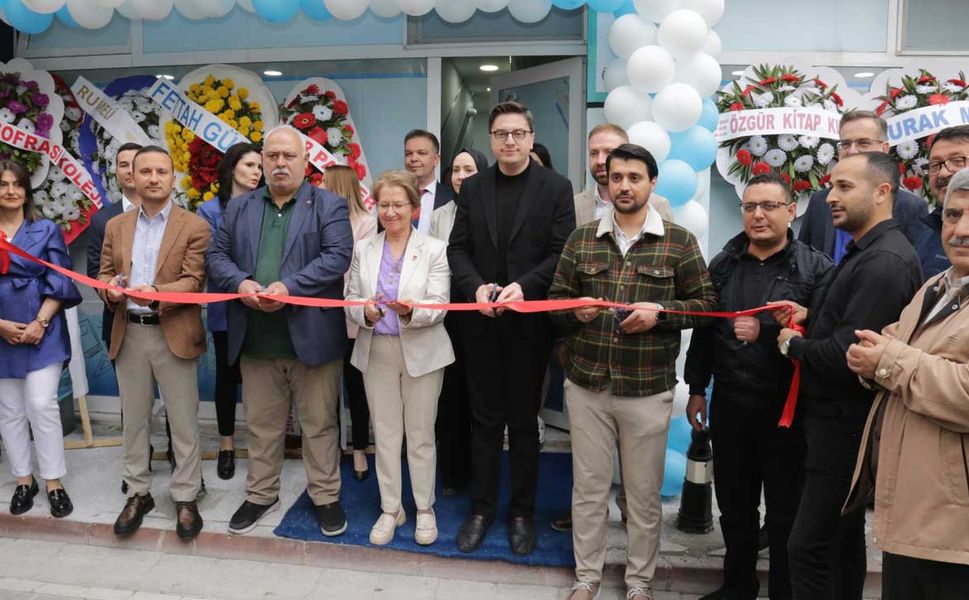 Akhisar Yeni Yöntem Kurs Merkezi Kapılarını Açtı